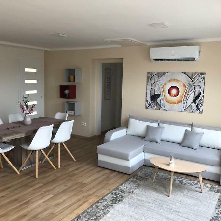 Villa Relax Komfortlak Gárdony 외부 사진