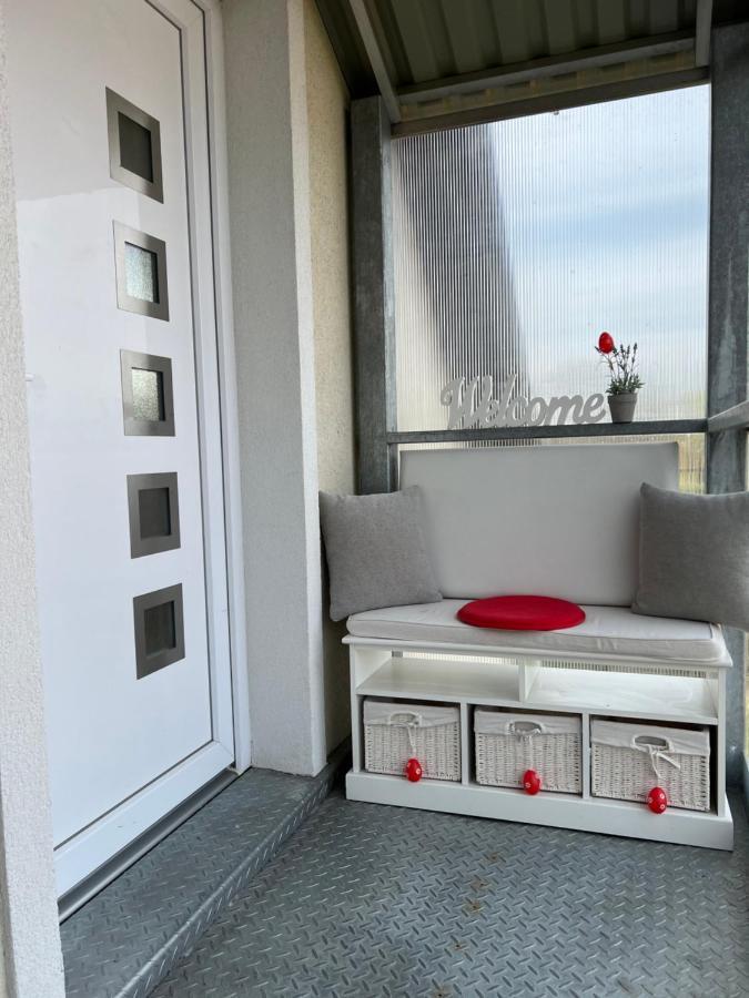 Villa Relax Komfortlak Gárdony 외부 사진